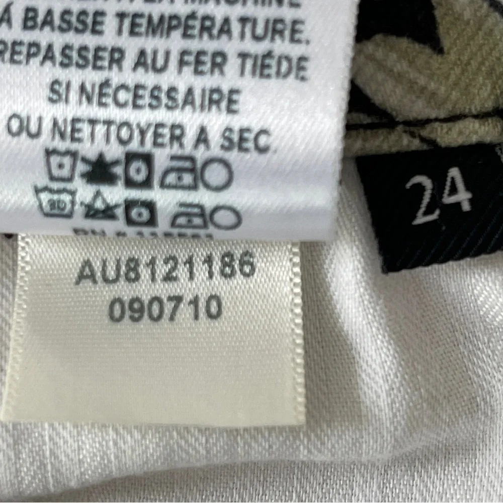 Seven 7 For All Mankind Skinny Jeans Black Daisy Floral Jeans Size 24 Stretchy - Picture 11 of 11